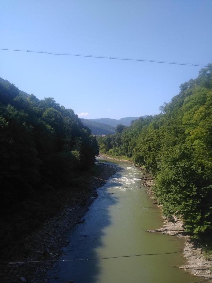 Карпатські Ночі Чан На Території Yaremche Exterior foto