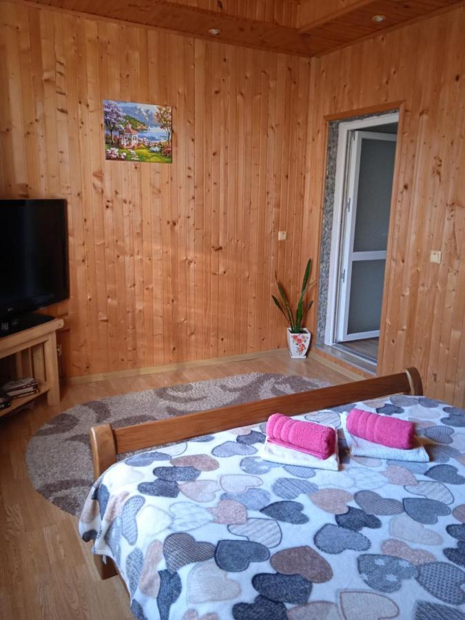 Карпатські Ночі Чан На Території Yaremche Exterior foto