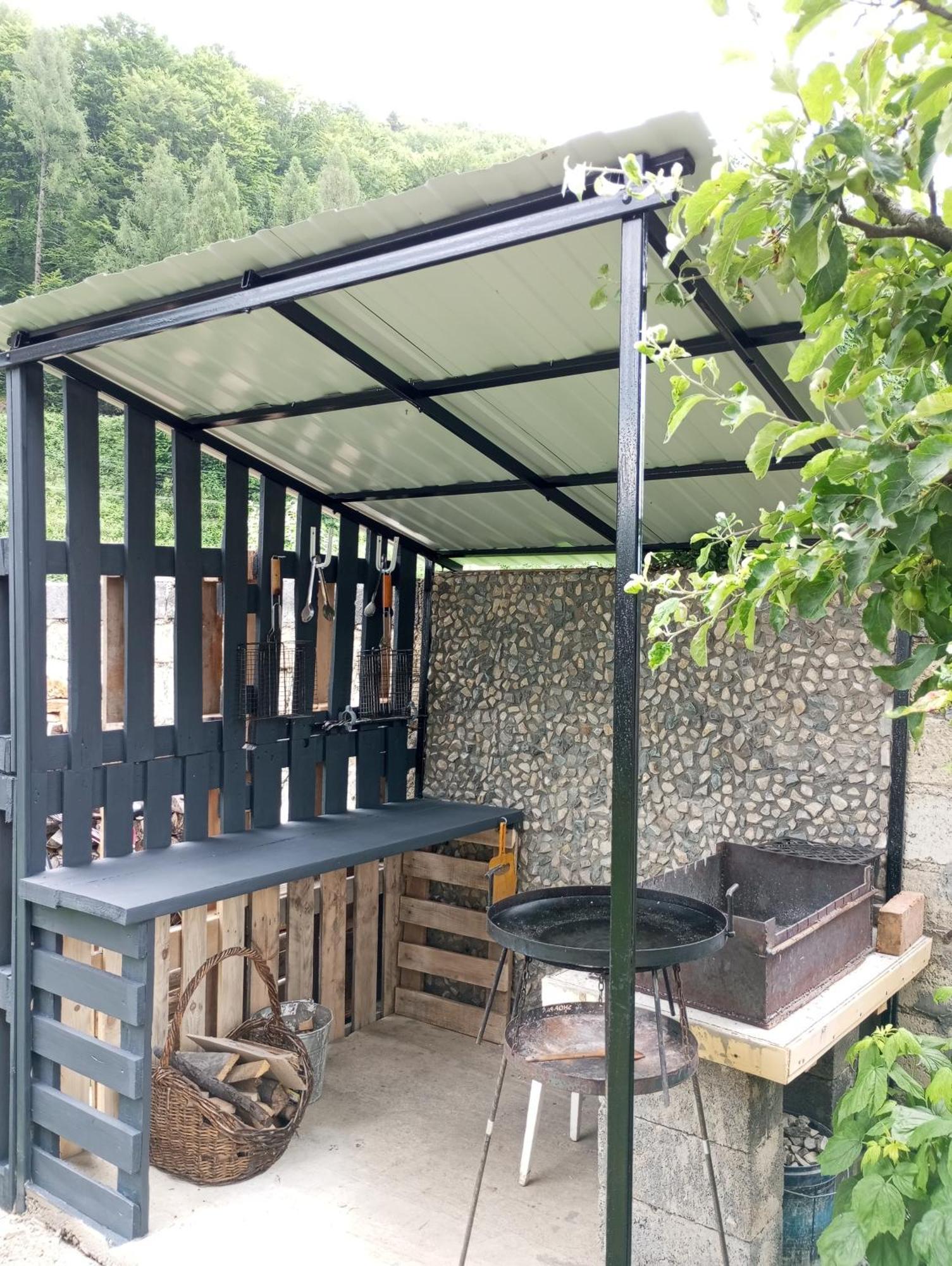 Карпатські Ночі Чан На Території Yaremche Exterior foto